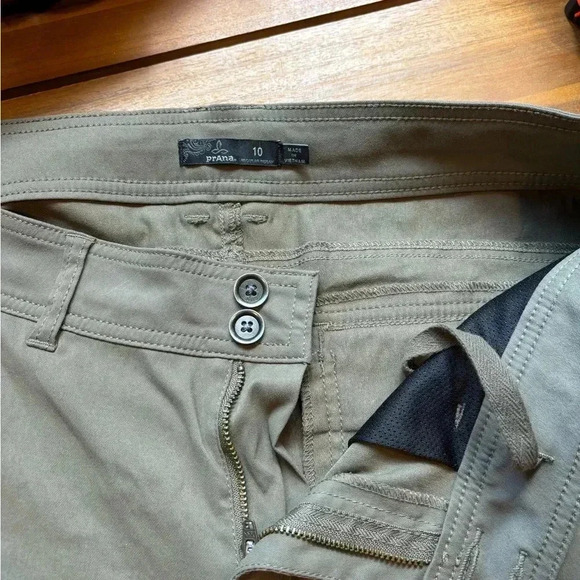 Prana size 10 olive green pants - Picture 6 of 6